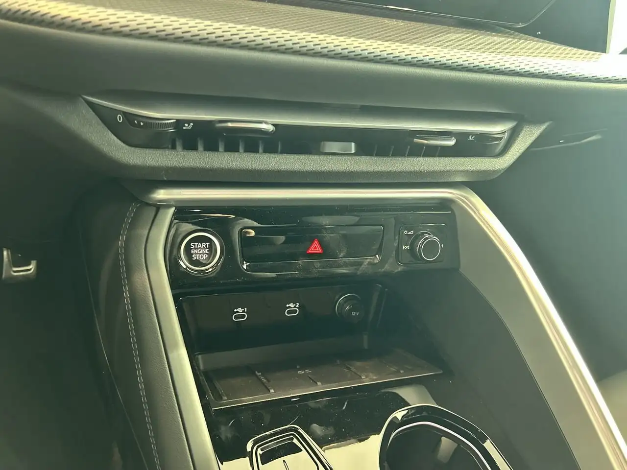 Audi Q5 снимка Audi Q5