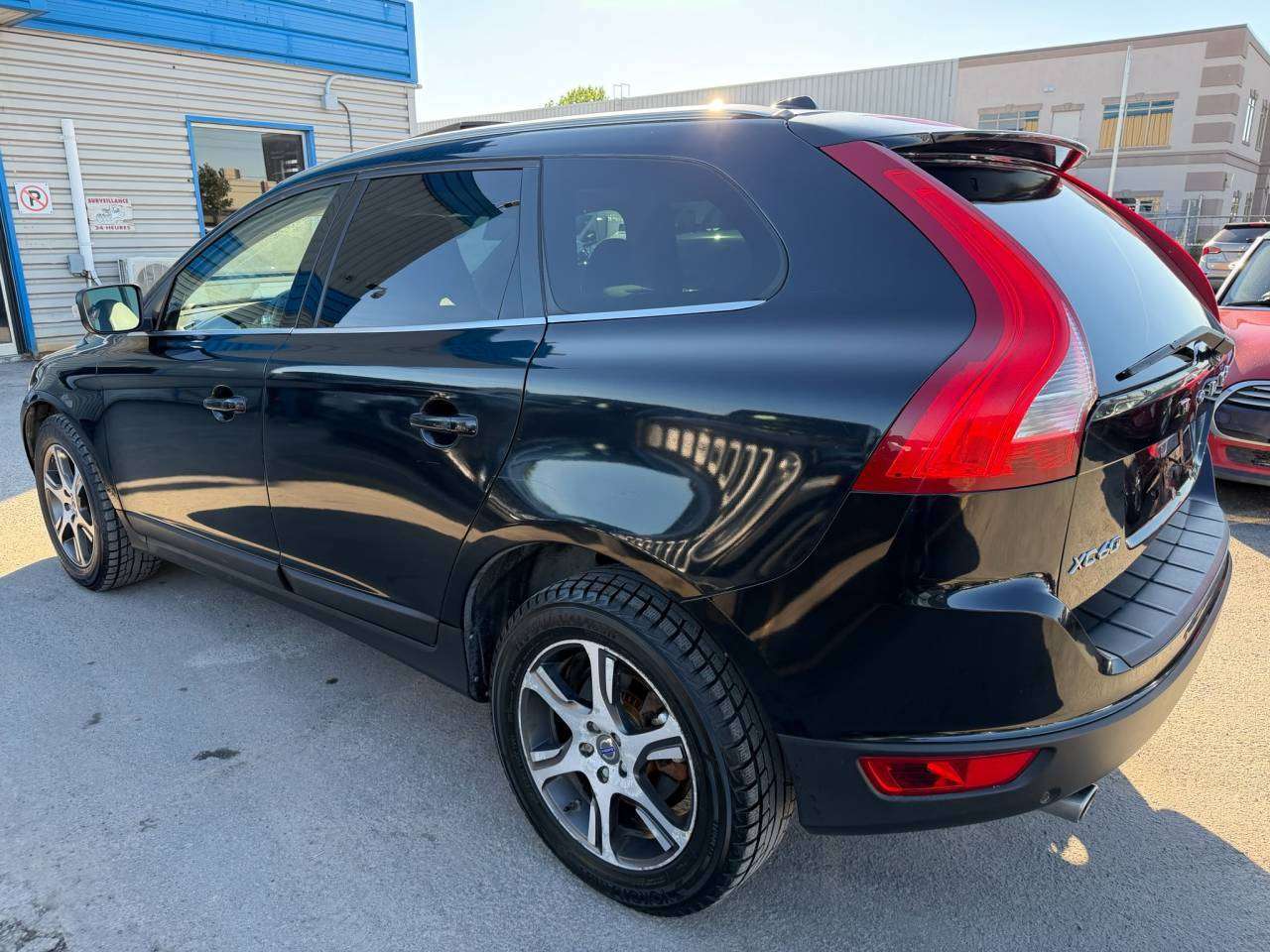 2013 Volvo XC60 T6 alt 4