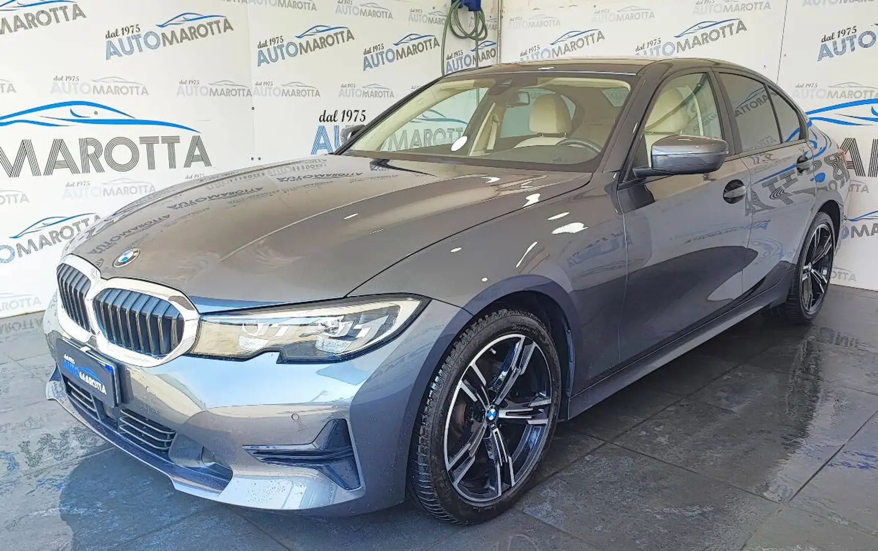 BMW 318 318d Sport auto Grigio - 1