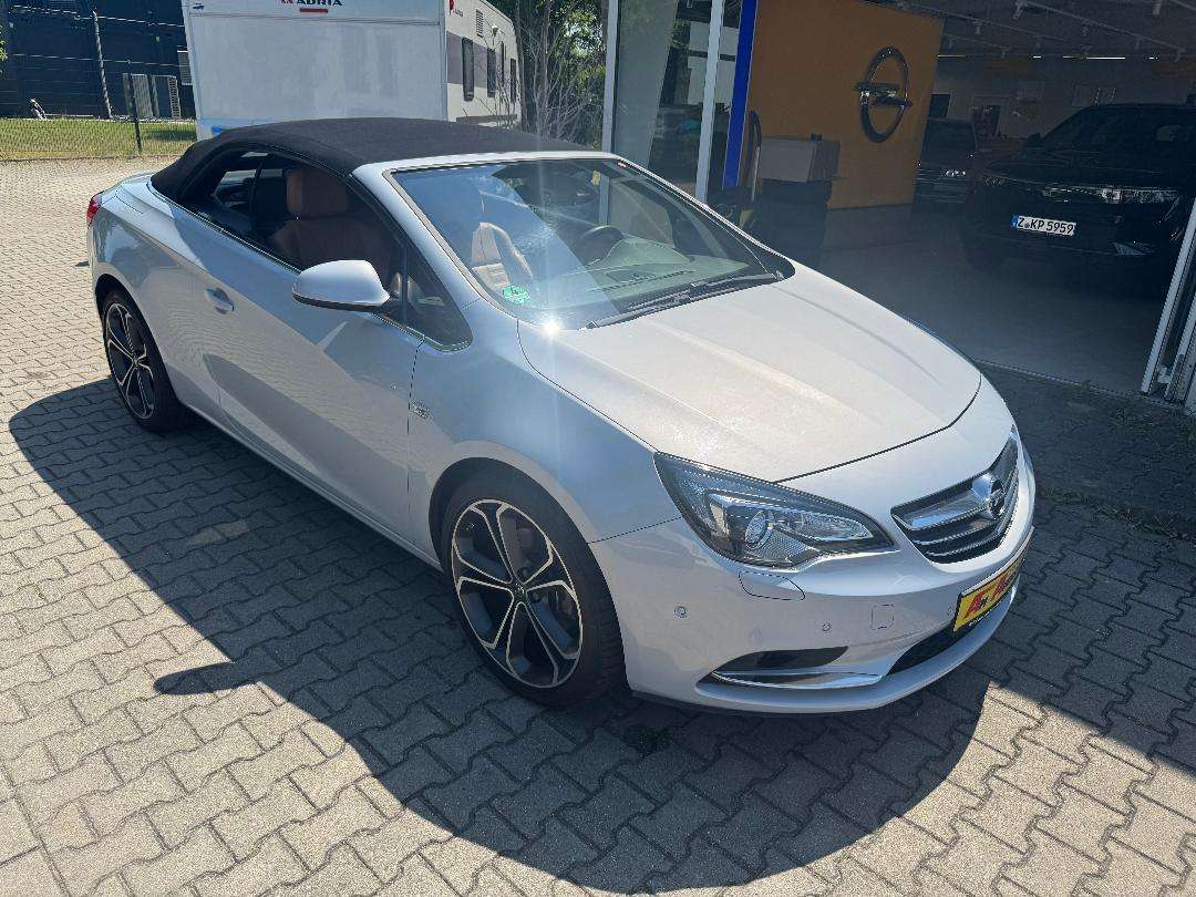 Opel Cascada
