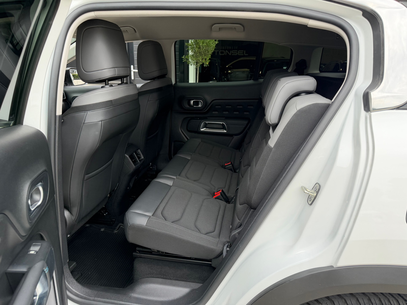 Citroen C5 Aircross 1.6 Plug-in Hybrid 225 Shine / Trekhaak / ACC / Bl — photo 12