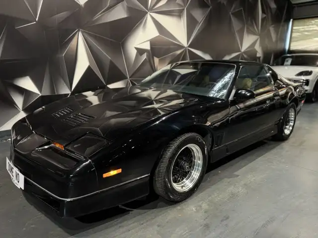 Pontiac Trans Am V8 5.0L LB9 305 CI 200 CH