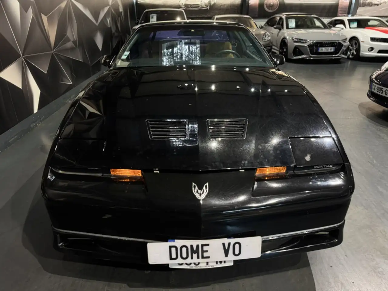 Pontiac Trans Am V8 5.0L LB9 305 CI 200 CH, foto 2