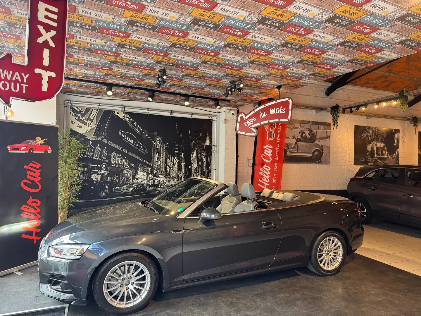 Audi A5 Cabriolet 40 TFSI * CUIRS * CAM * GPS * GARANTIE Gris - 2