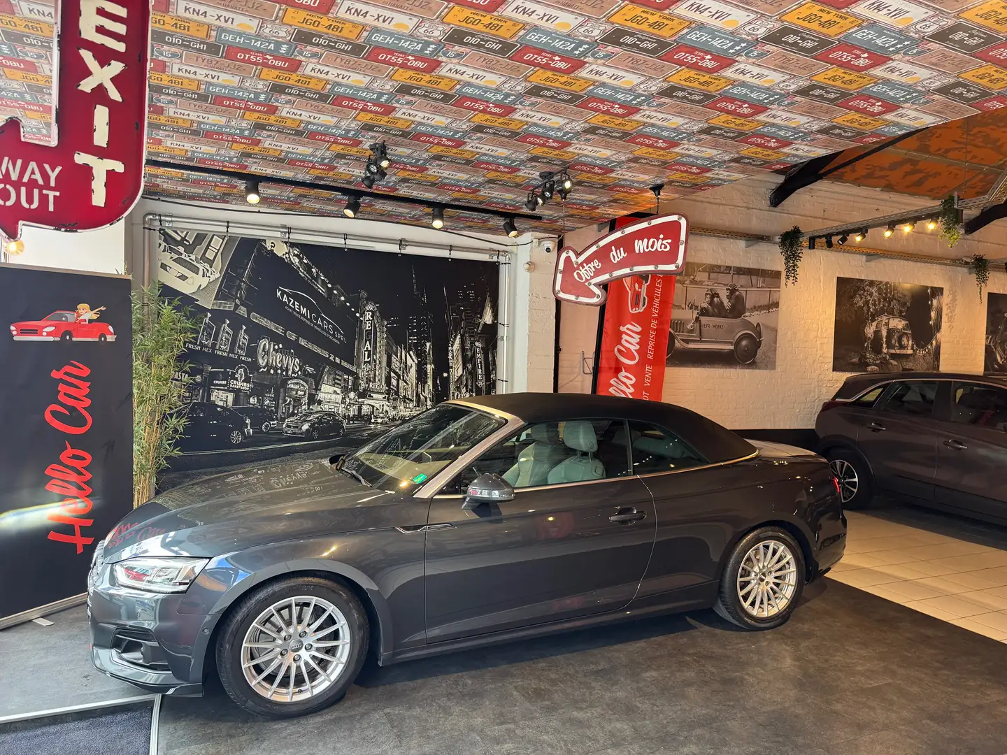 Audi A5 Cabriolet 40 TFSI * CUIRS * CAM * GPS * GARANTIE Gris - 1