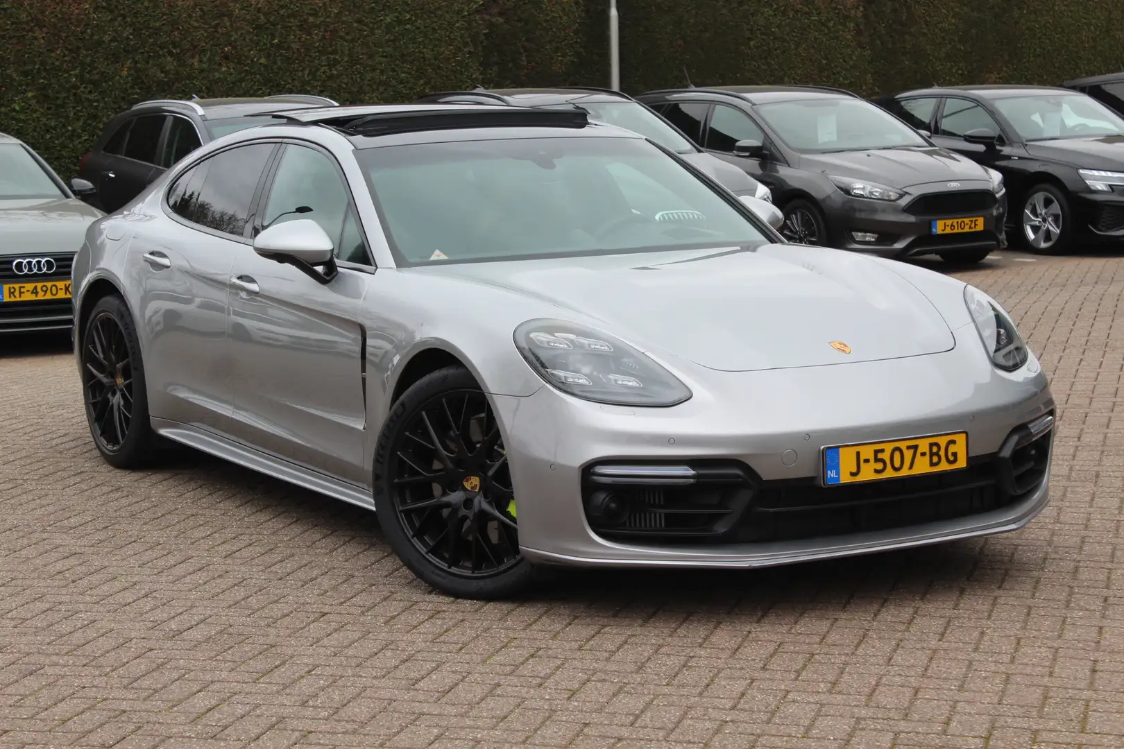 Porsche Panamera 2.9 4 E-Hybrid / Panoramadak / 360Camera / Achtera Gri - 1