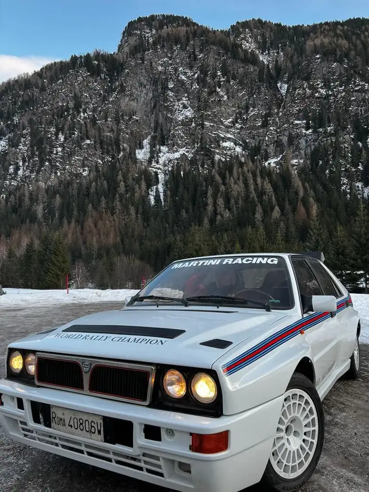 Lancia Delta 1.6 Turbo HF, foto 1