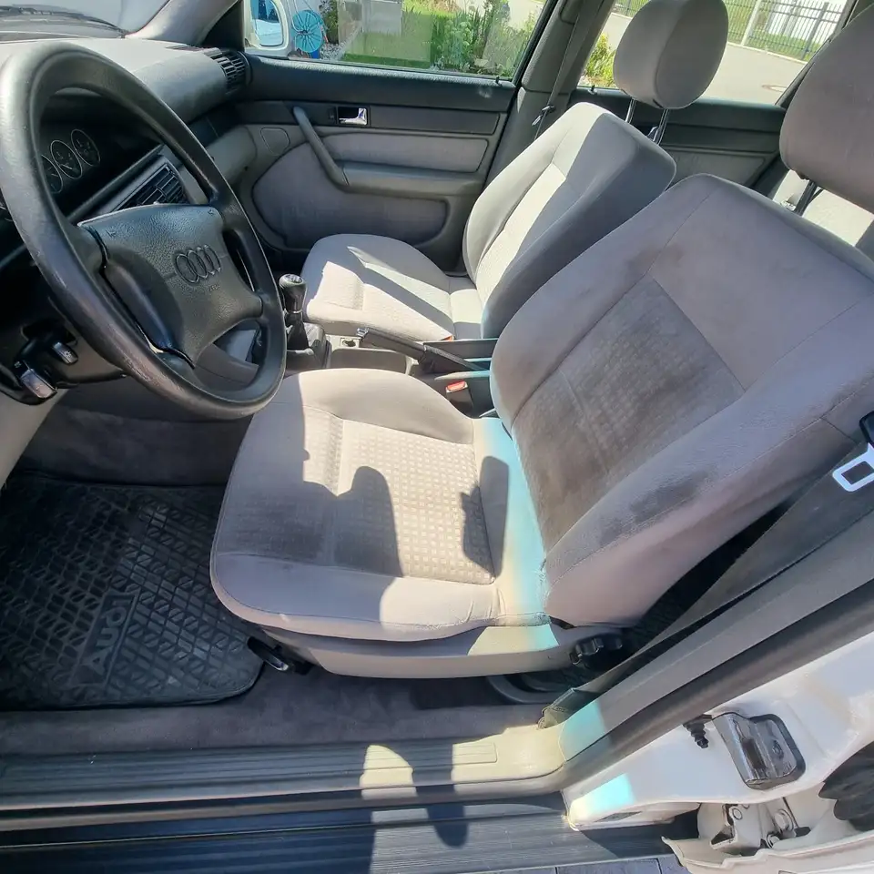 Audi A6 Avant 2.5 TDI quattro AEL, foto 10