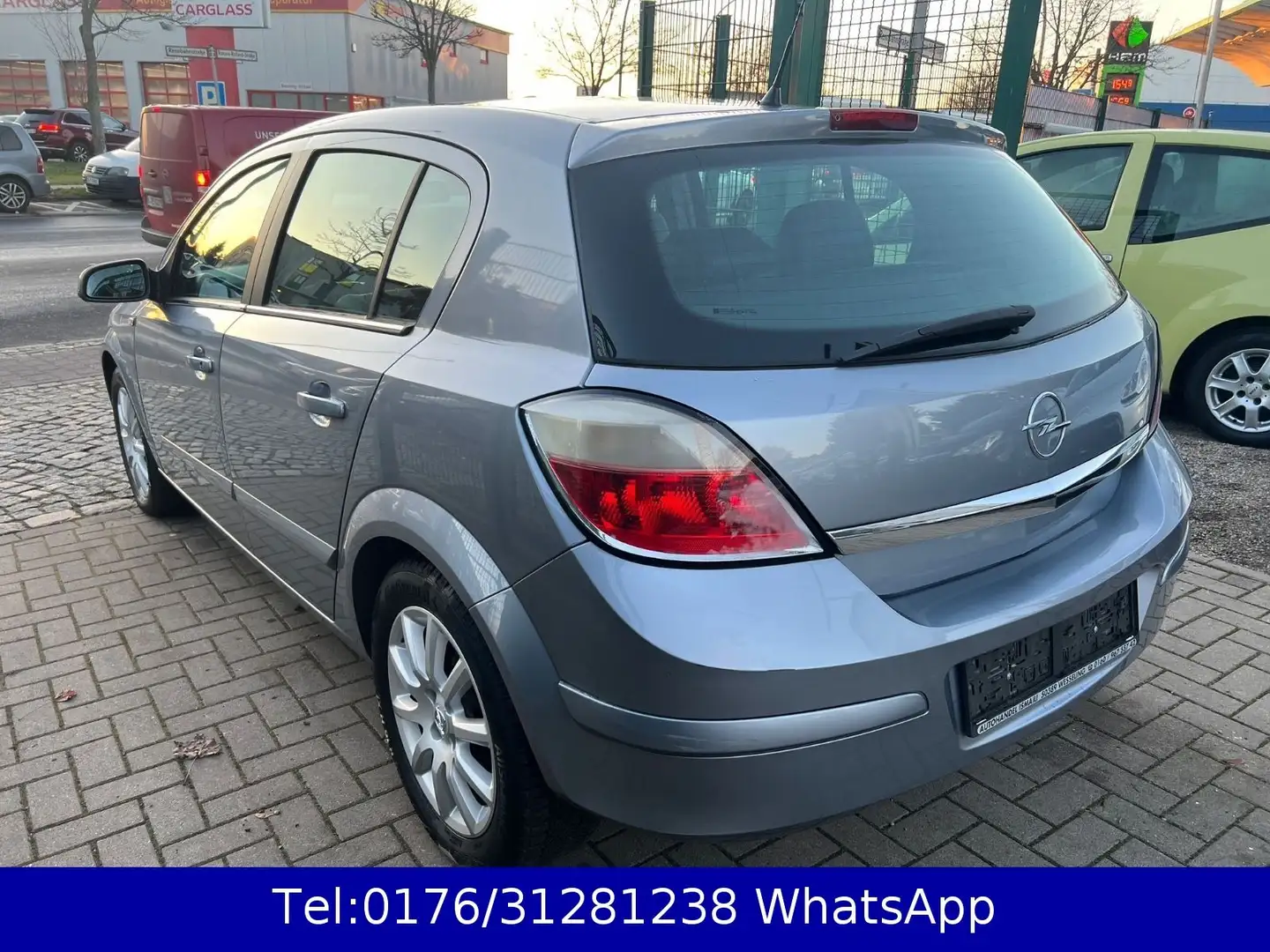 Opel Astra H 1.6 Lim. Elegance !! Leder !! 96TKM !! Plateado - 1