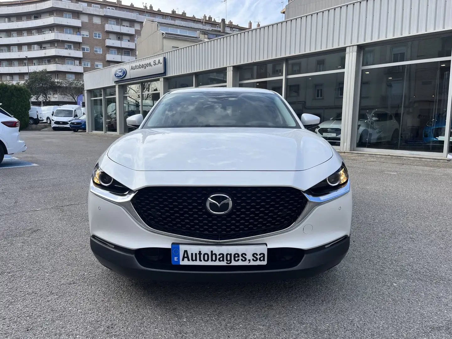 Mazda CX-30 2.0 Skyactiv-G Evolution 2WD 90kW Weiß - 2