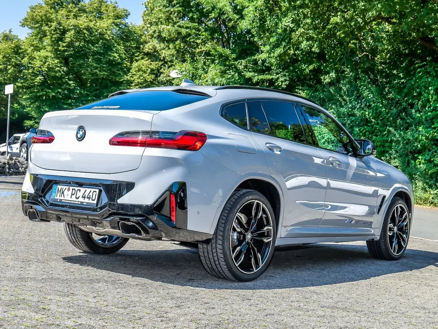 BMW X4 M 40i HuD+Pano+Laser+AHK+ACC+Hifi+KZG+DAB+adapt.M-Fa Grau - 2