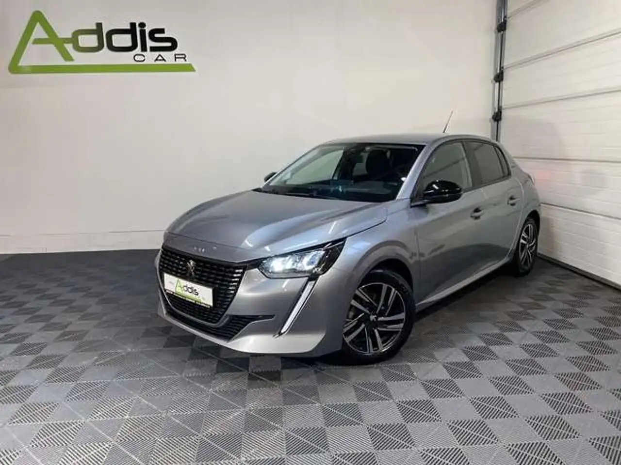 Peugeot 208 1.2 ESSENCE 75 CV STYLE CARPLAY 5P