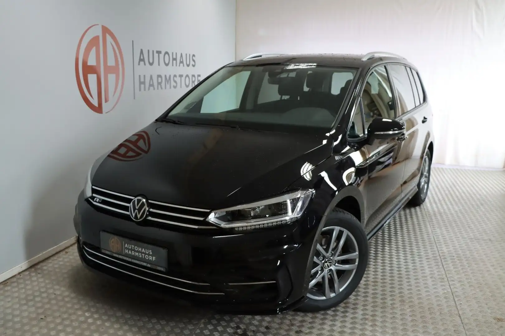 Volkswagen Touran 2.0 DSG R-Line 7-Sitze AHK Kamera Zwart - 1