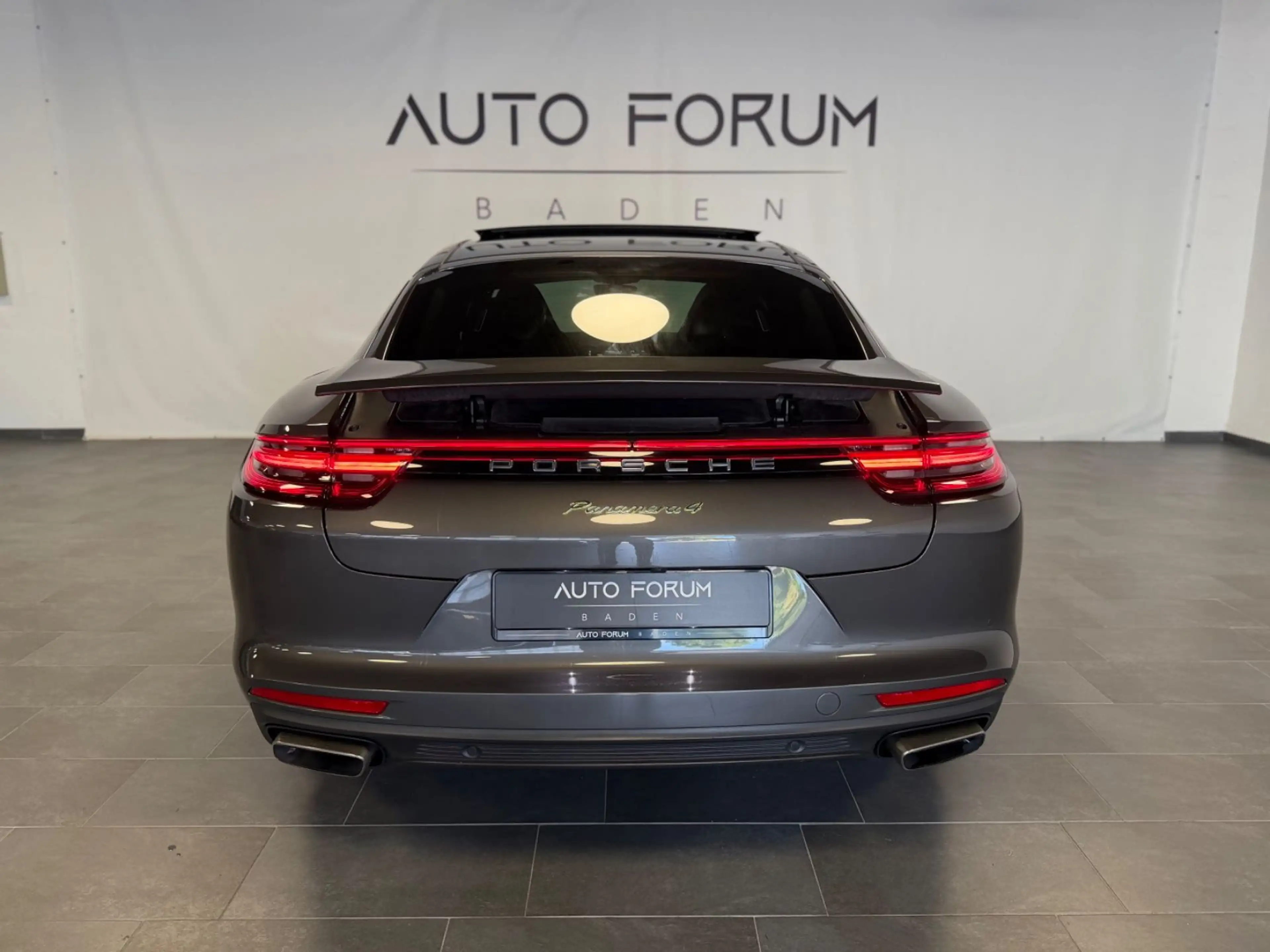 Porsche Panamera 4 E-Hybrid Chrono*Pano*Kamera*Bose* — photo 7