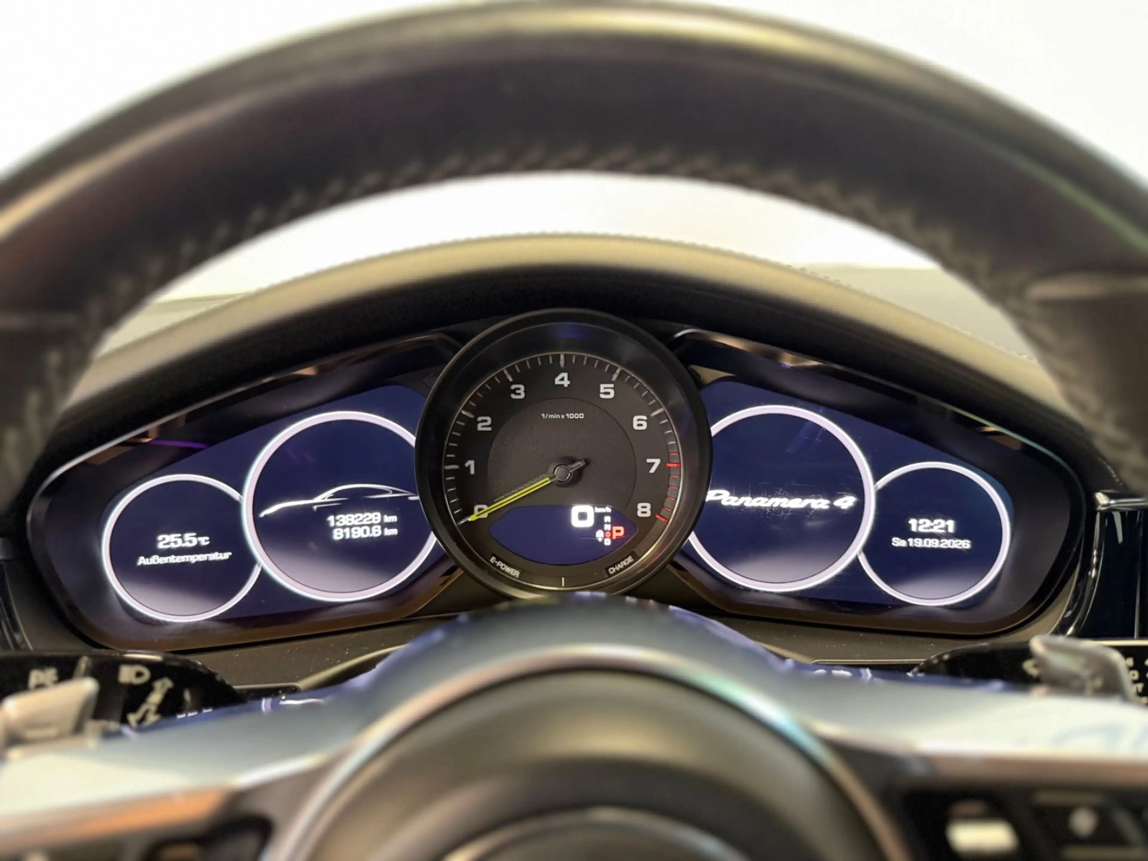 Porsche Panamera 4 E-Hybrid Chrono*Pano*Kamera*Bose* — photo 13