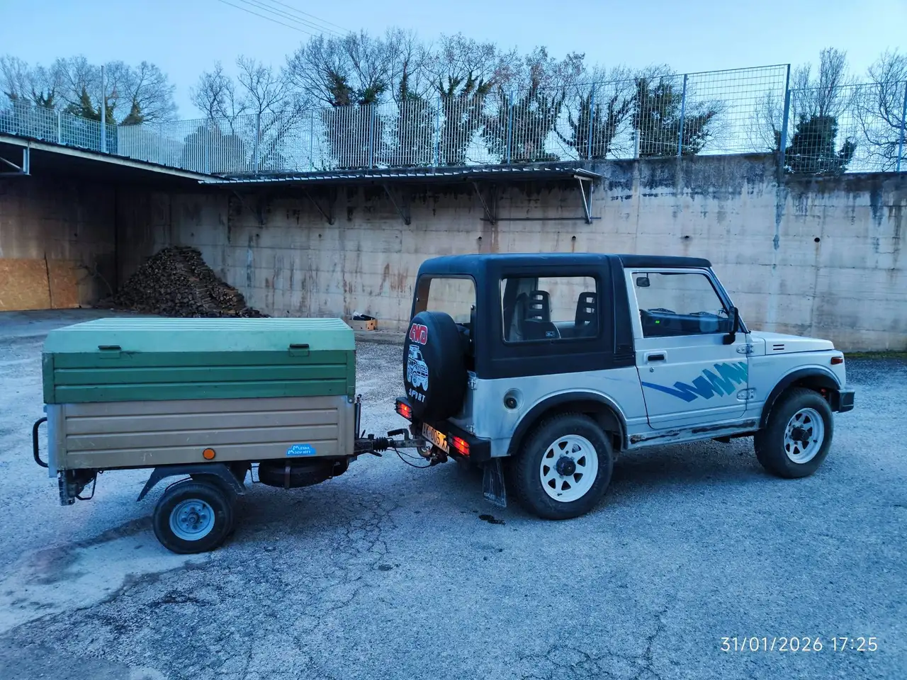 Suzuki SJ 410 SJ Cabrio 1.0 410 De Luxe, foto 4