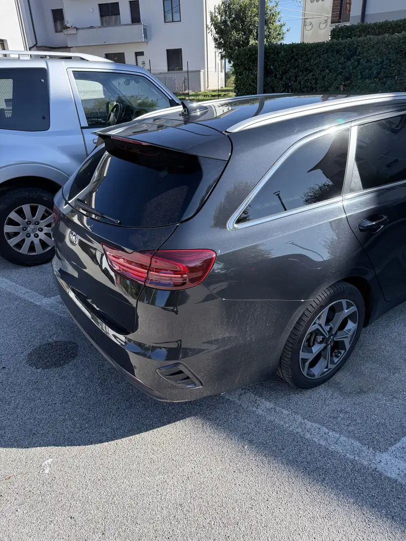 Kia Ceed / cee'd SW 1.6 crdi GT Line 136cv dct - 1