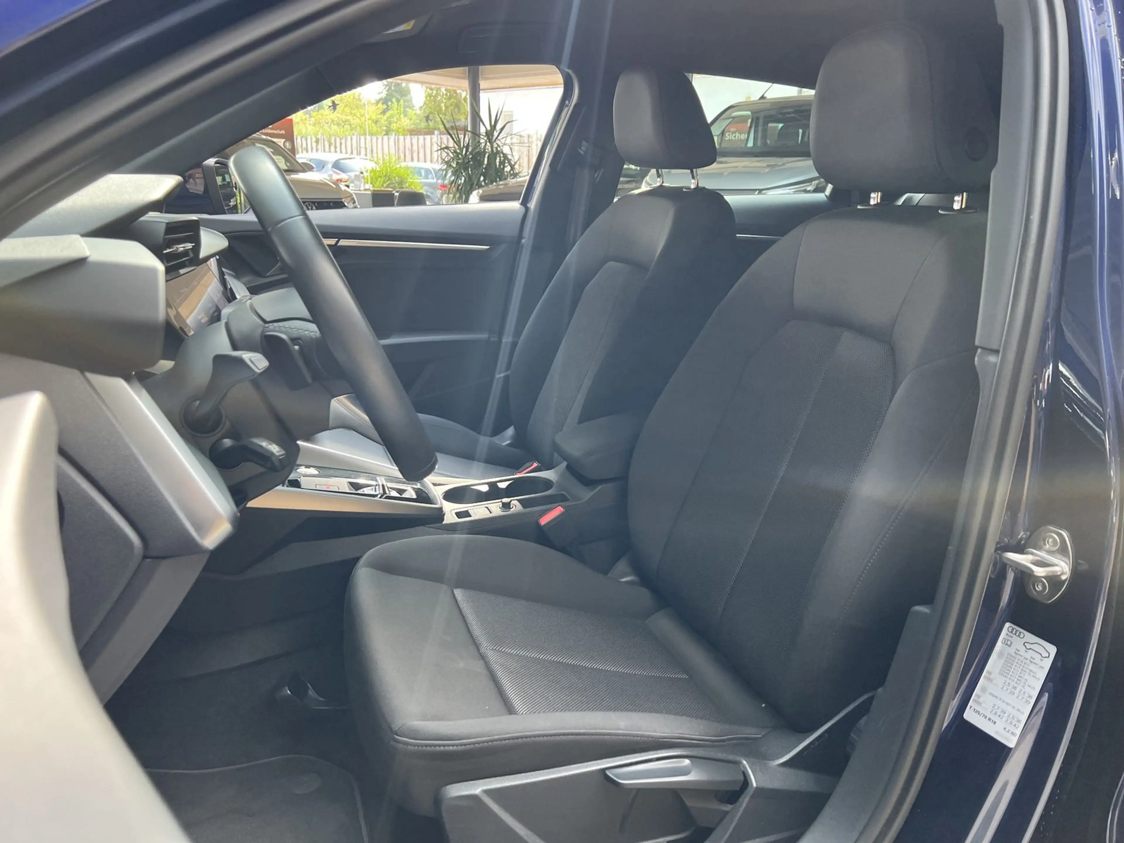 Audi A3 35 TFSI S line Kamera CarPlay B&O Navi DAB — photo 2
