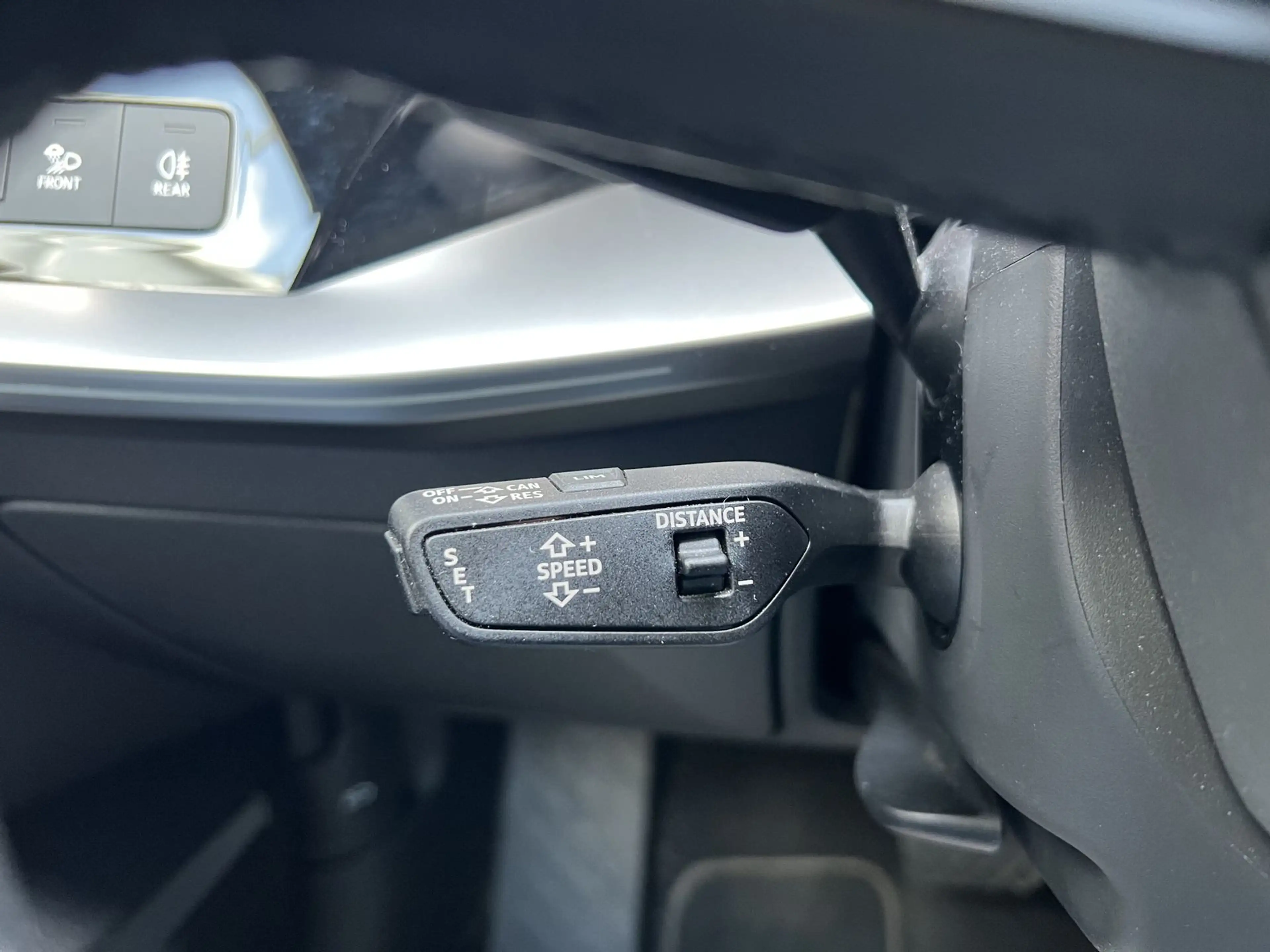 Audi A3 35 TFSI S line Kamera CarPlay B&O Navi DAB — photo 13