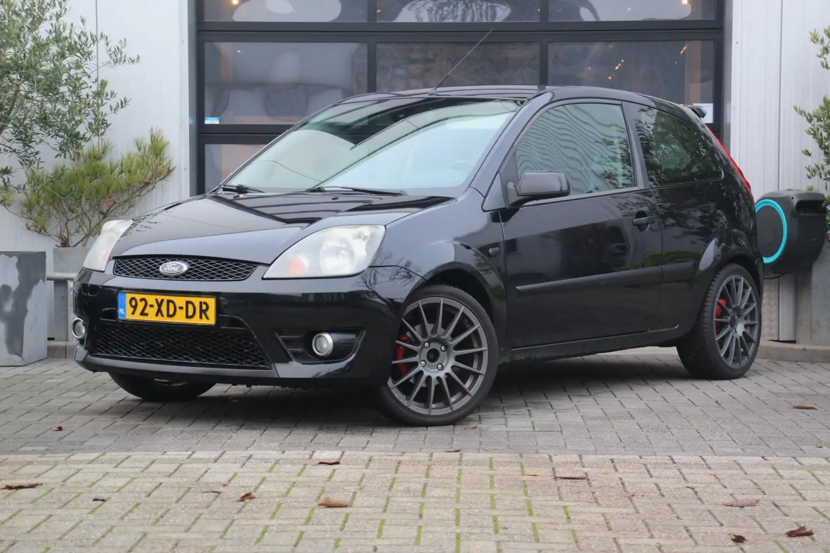 Ford Fiesta 1.6-16V Rally Edition - SPORTIEF - GOED ONDERHOUDE Zwart - 1