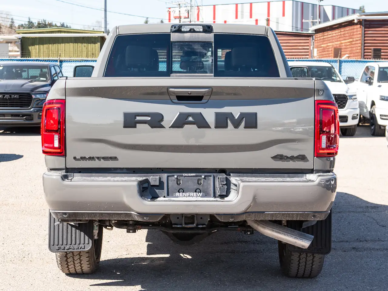 RAM 2500 снимка RAM 2500