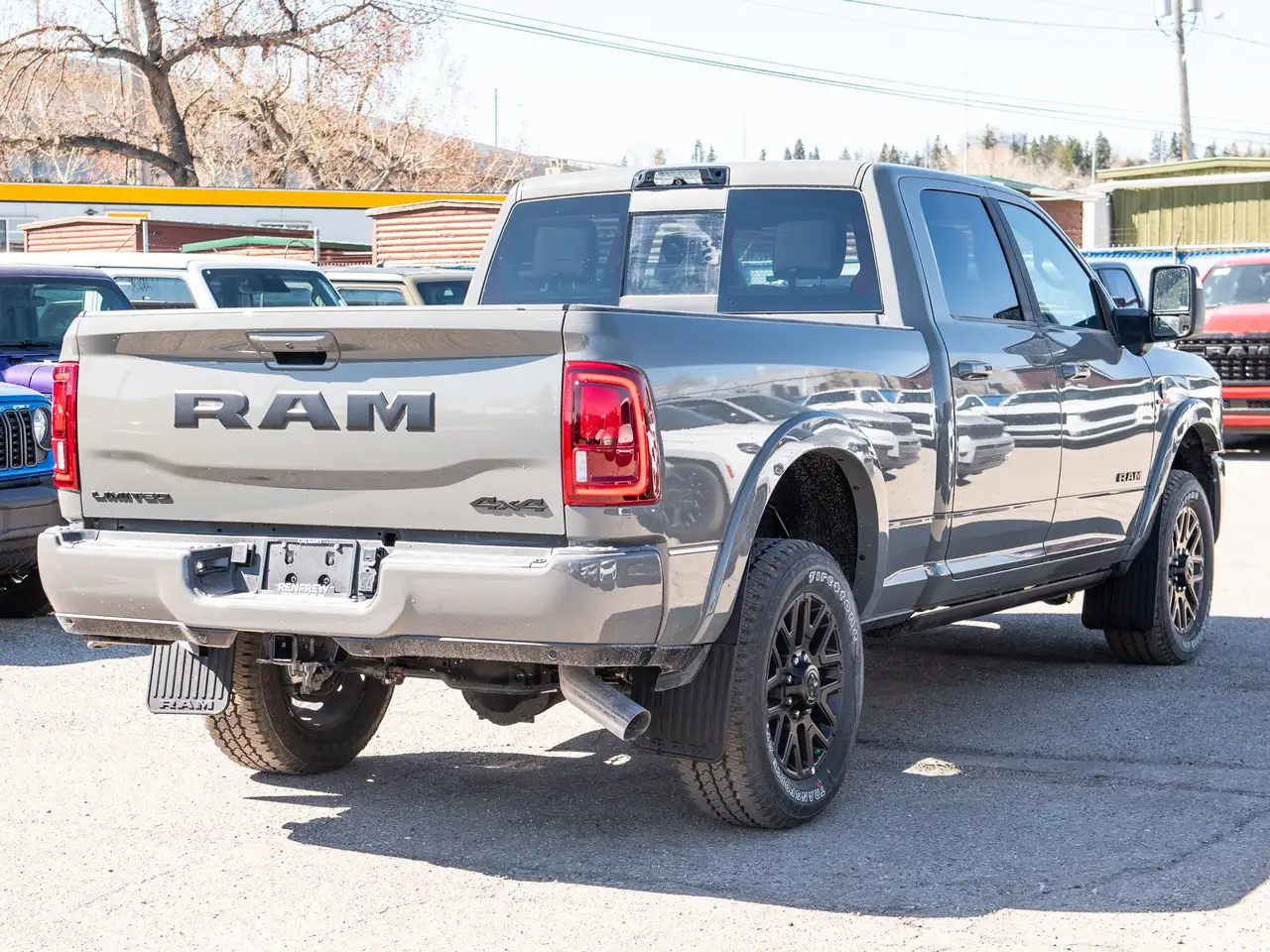 RAM 2500 снимка RAM 2500