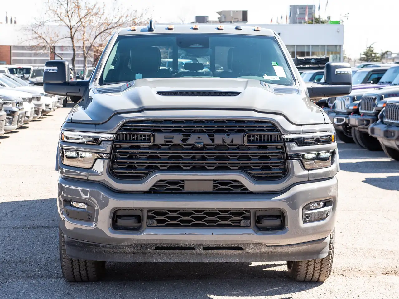RAM 2500 снимка RAM 2500