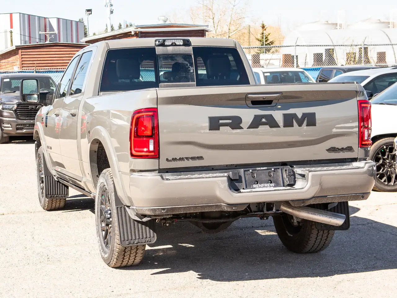 RAM 2500 снимка RAM 2500