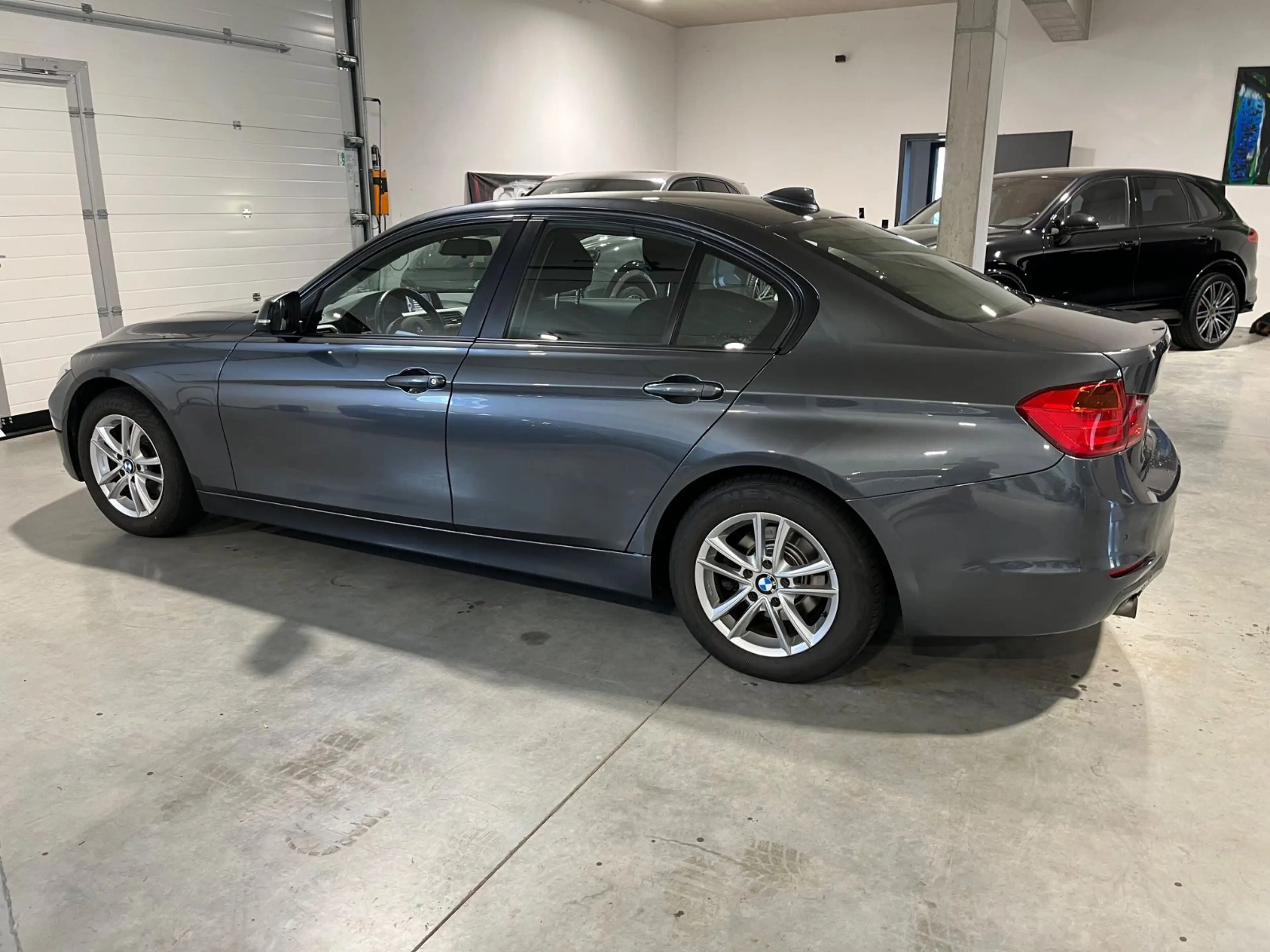 BMW 316 i Limo 1.Hand 8-fach EURO6 — photo 6