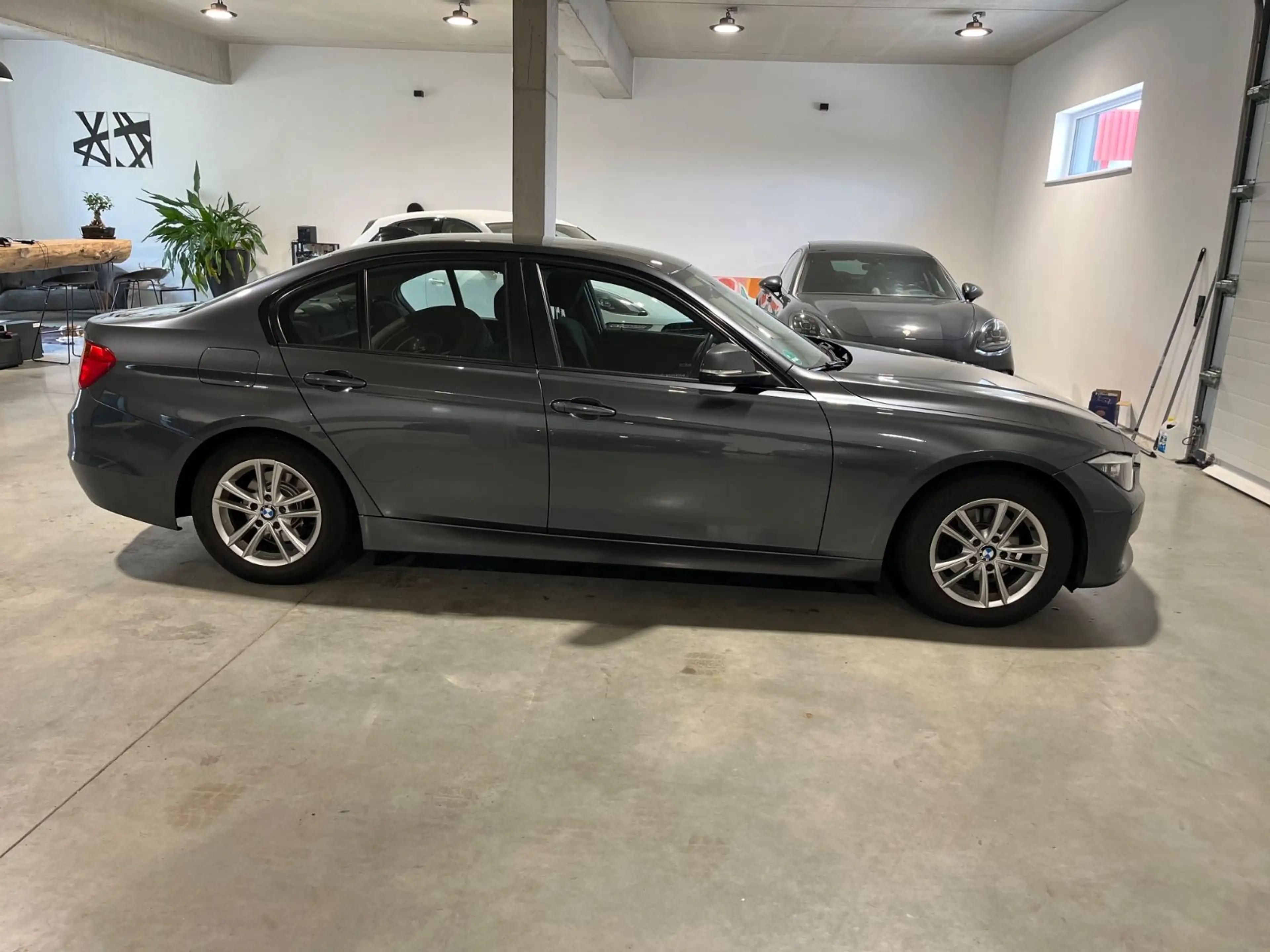 BMW 316 i Limo 1.Hand 8-fach EURO6 — photo 5