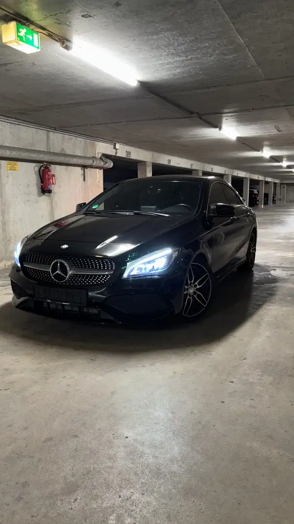 Mercedes-Benz CLA 250 4-Matic AMG-Line Keyless Go - 1