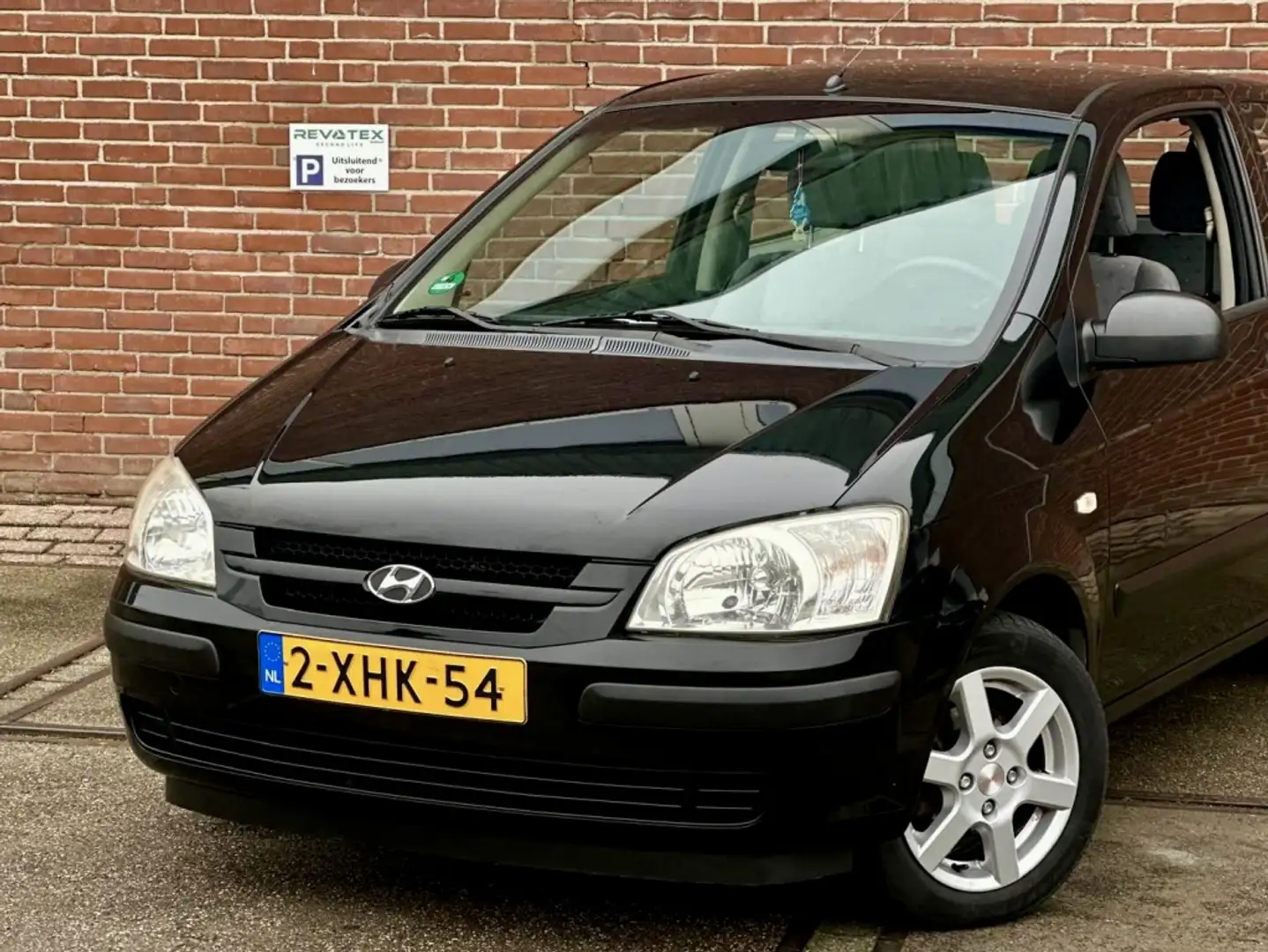 Hyundai Getz 1.1i Active Sky |Airco |Stuurbkr |Nieuwe APK Zwart - 2