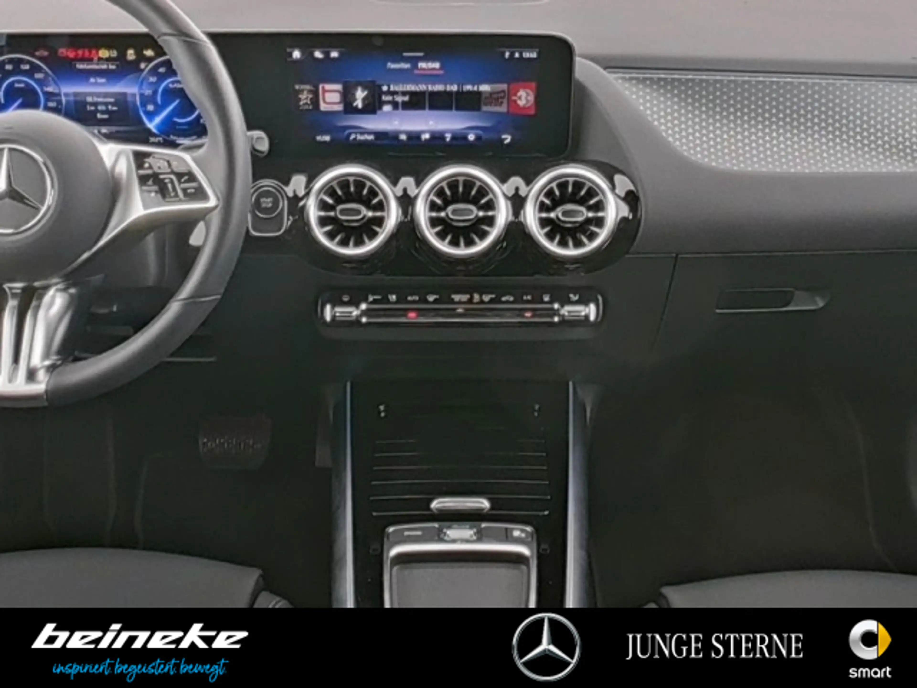 Mercedes-Benz EQA 250 EQA 250+ Progresive Adv Memory CarPlay LED RFK — photo 6