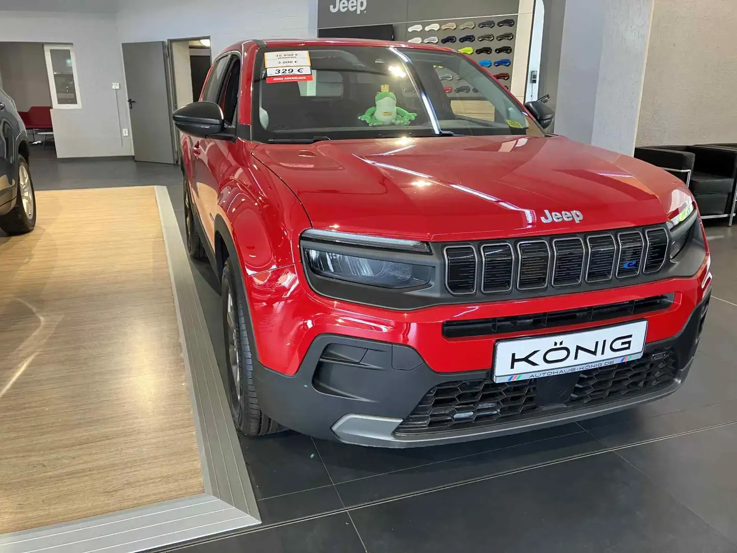 Jeep Avenger Elektro Longitude Rot - 1