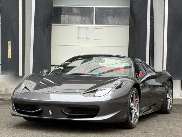 Imagine Ferrari 458 Italia Spider 1-Hand | Carbon Keramik Kamera