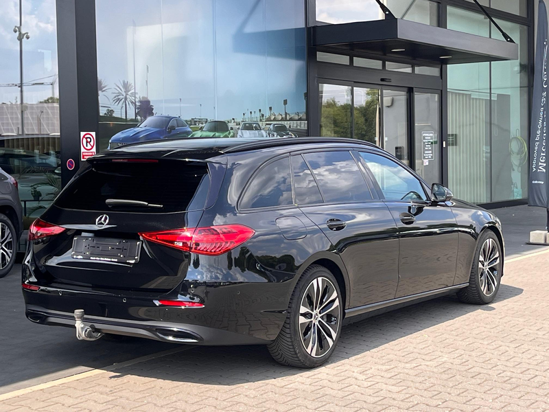 Mercedes-Benz C 200 Break AVGAR + pano + trekh — photo 7