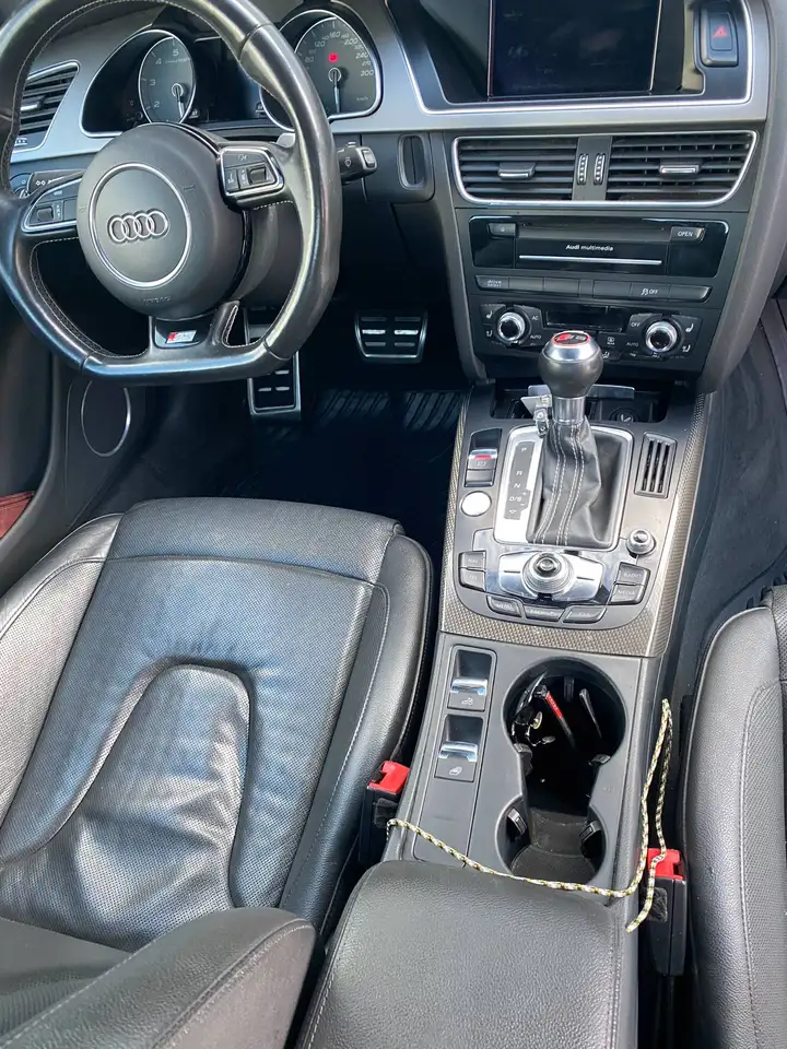 Audi S5 снимка Audi S5