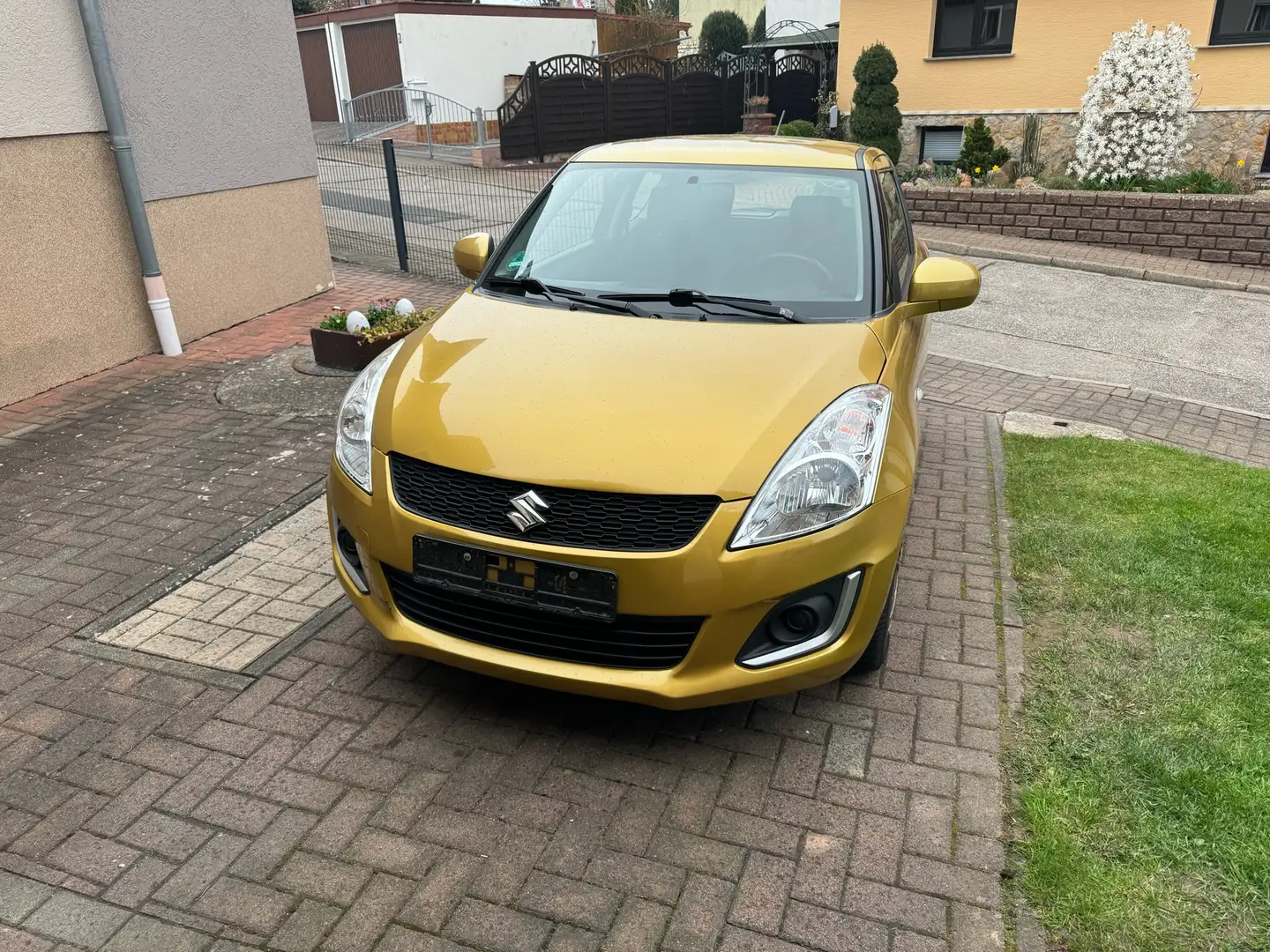 Suzuki Swift 1.2 Goud - 1