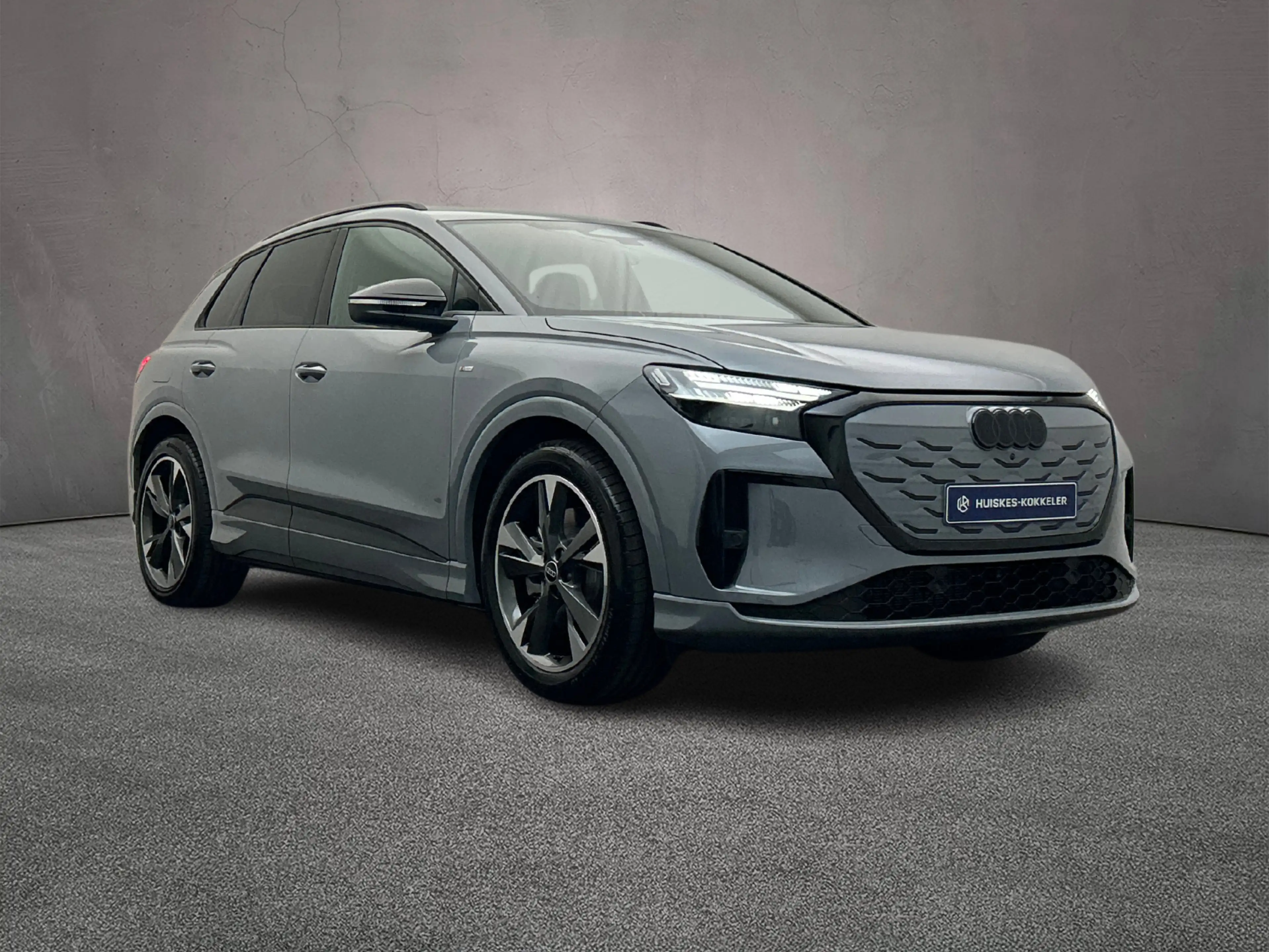Audi Q4 e-tron e-tron performance 286pk S edition — photo 9
