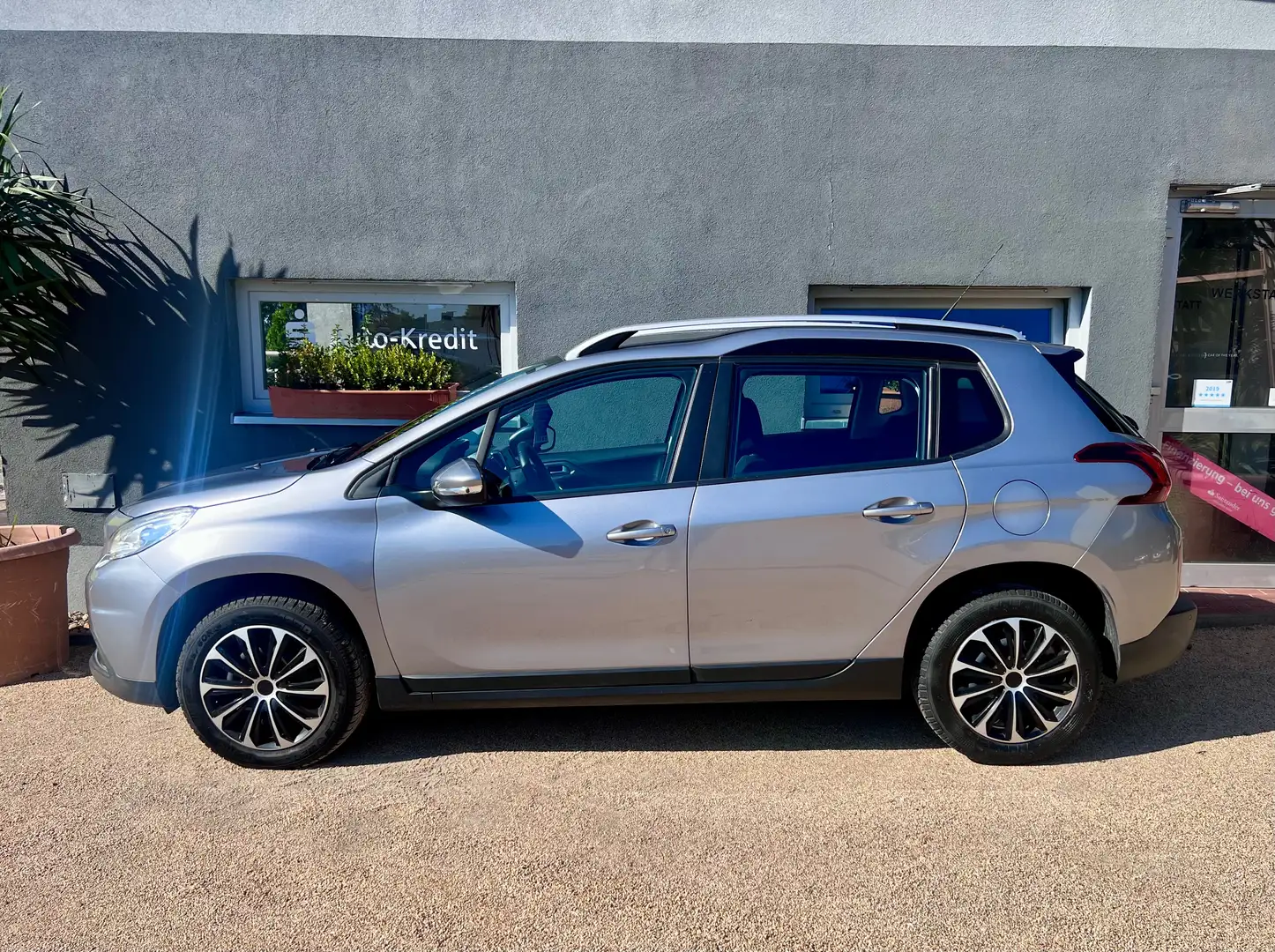 Peugeot 2008 Active*SERVICE*AUTOMATIK*GARANTIE Gris - 2