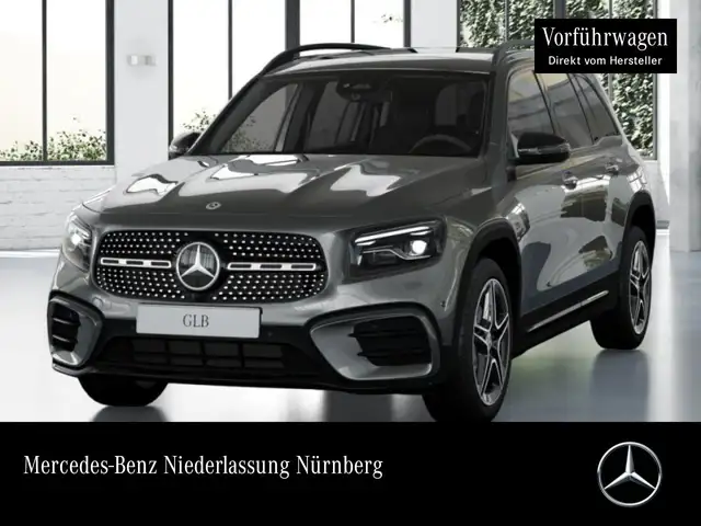 Mercedes-Benz GLB 220 4M AMG+NIGHT+PANO+360°+AHK+MULTIBEAM+19"