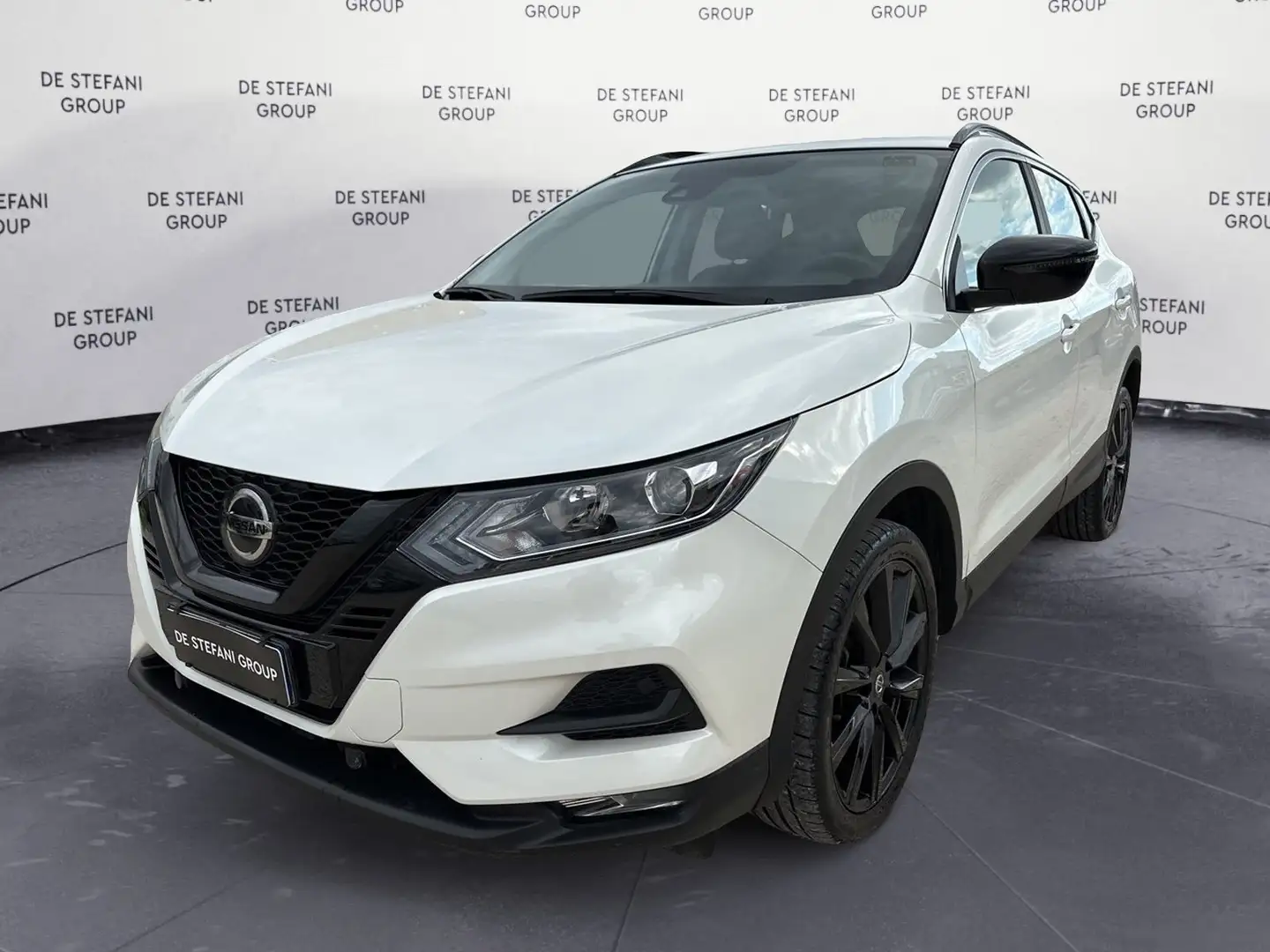 Nissan Qashqai Qashqai 1.5 dci N-Connecta 115cv dct Blanco - 1