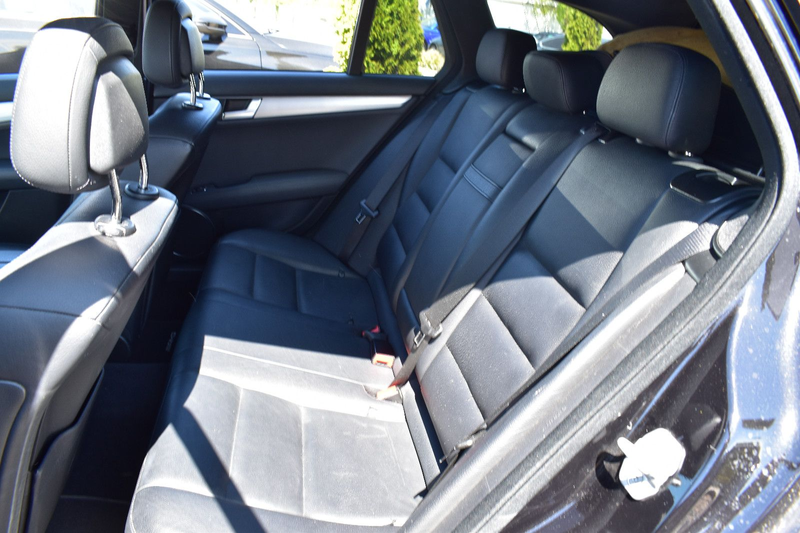 Mercedes-Benz C 300 CDI T 4Matic AMG-line Navi3D~Panorama — photo 10