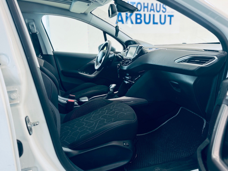 Peugeot 2008 Style*Finanzierung+Garantie+Inspektion+Tüv* — photo 7