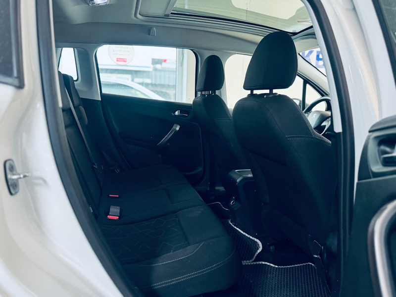 Peugeot 2008 Style*Finanzierung+Garantie+Inspektion+Tüv* — photo 6