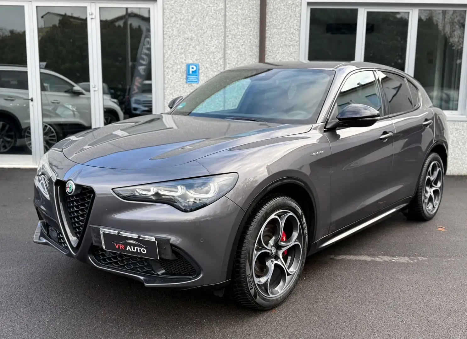 Alfa Romeo Stelvio 2.2 t Veloce Q4 210cv auto PROMO FIN Grigio - 1