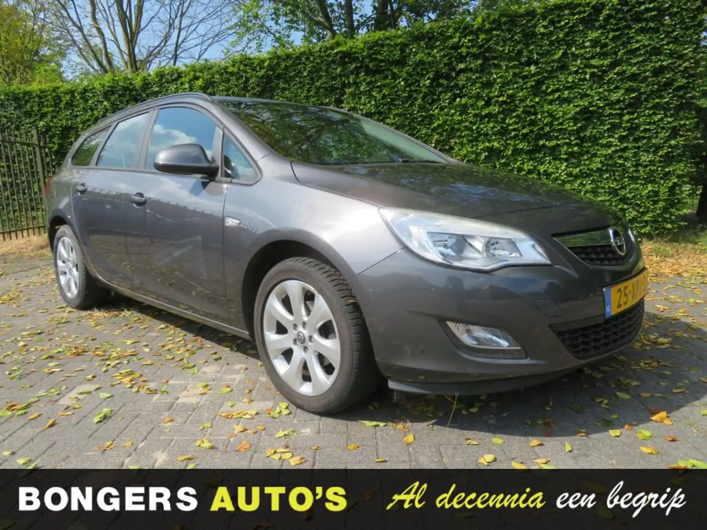 Opel Astra 1.4 TURBO BNS + Grijs - 2
