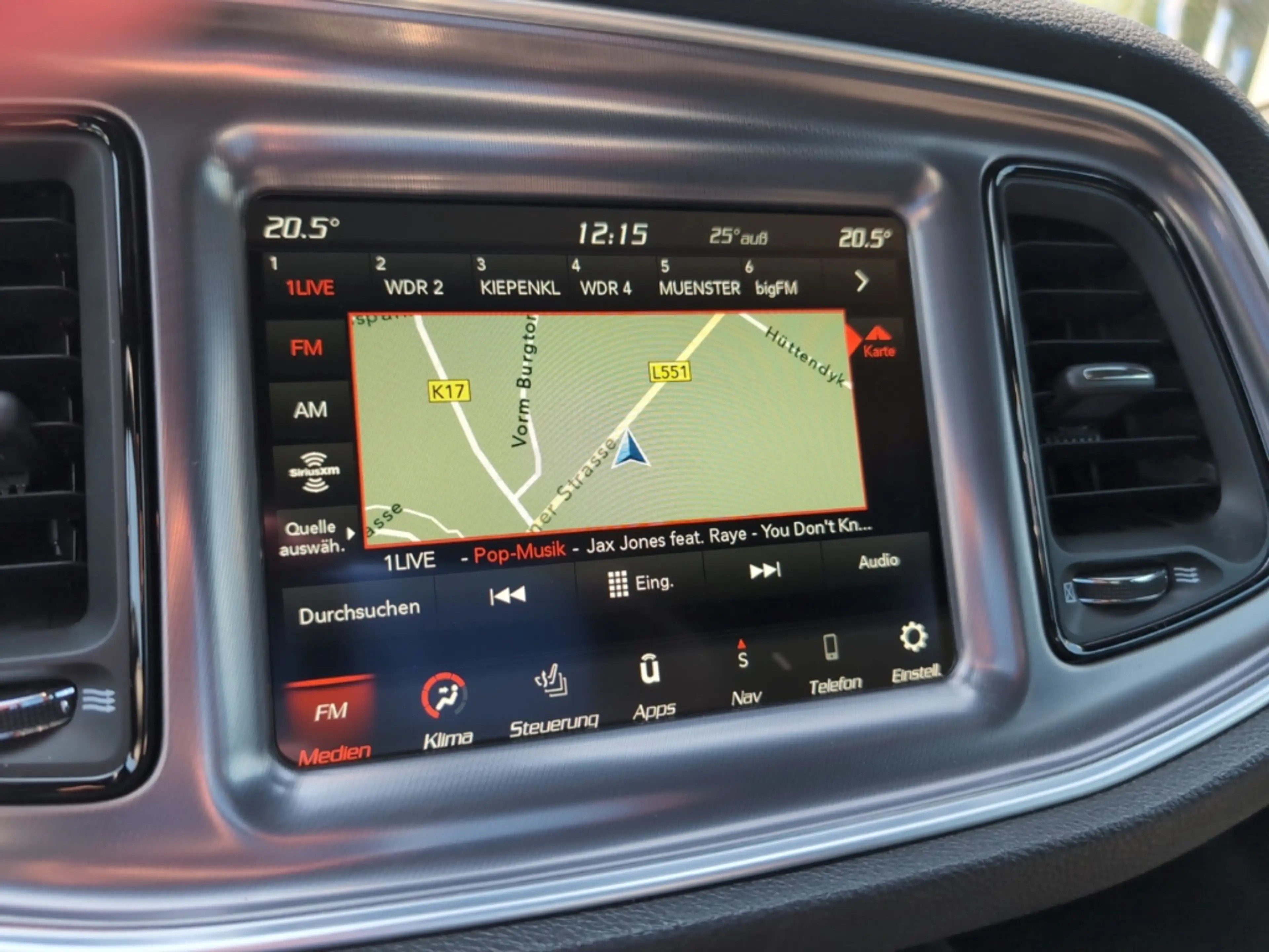 Dodge Challenger SXT 3,6 V6 TOP-Zustand 1.Hand — photo 11
