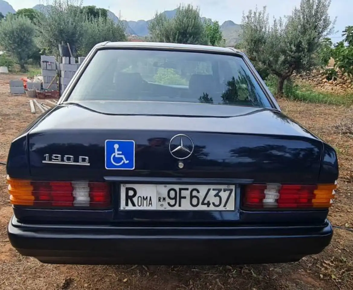 Mercedes-Benz 190D, foto 2