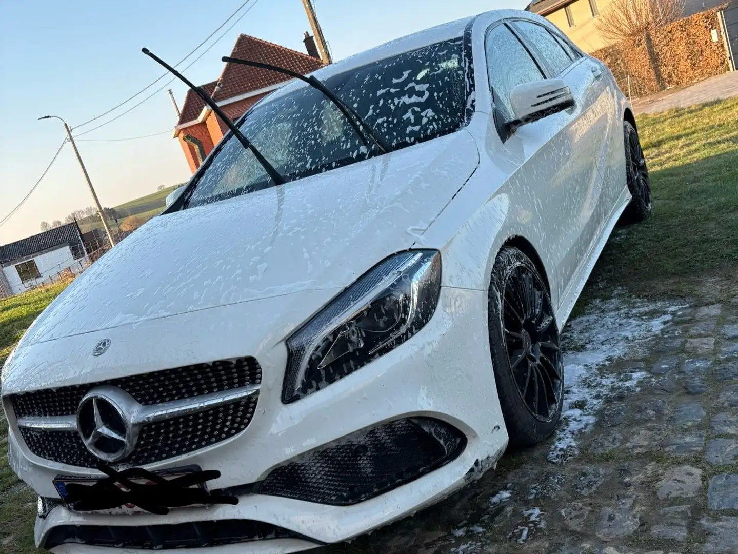 Mercedes-Benz A 180 A 180 d Blanc - 1